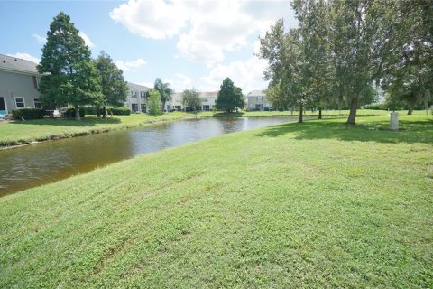 Touwnhouse à louer à Tampa, Floride: 2 chambres, 116.31 m2 № 2410461 - photo 27