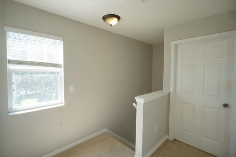 Touwnhouse à louer à Tampa, Floride: 2 chambres, 116.31 m2 № 2410461 - photo 11