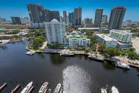Condominio en venta en Fort Lauderdale, Florida, 3 dormitorios, 150.5 m2 № 2177512 - foto 22