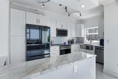 Condominio en venta en Fort Lauderdale, Florida, 3 dormitorios, 150.5 m2 № 2177512 - foto 12