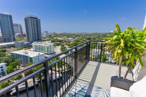 Condominio en venta en Fort Lauderdale, Florida, 3 dormitorios, 150.5 m2 № 2177512 - foto 25