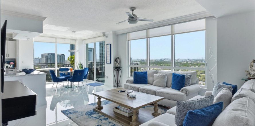 Condominio en Fort Lauderdale, Florida, 3 dormitorios  № 2177512