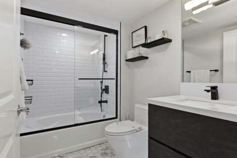 Condominio en venta en Fort Lauderdale, Florida, 3 dormitorios, 150.5 m2 № 2177512 - foto 19