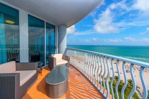 Copropriété à louer à Miami Beach, Floride: 3 chambres, 215.53 m2 № 1997372 - photo 5