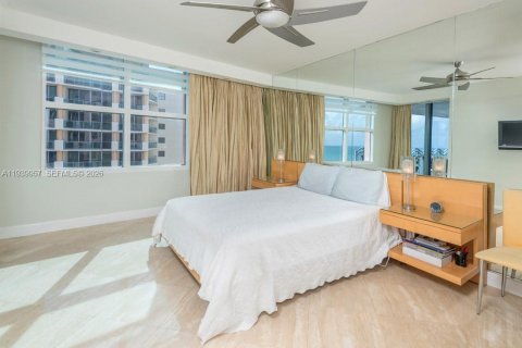 Copropriété à louer à Miami Beach, Floride: 3 chambres, 215.53 m2 № 1997372 - photo 22