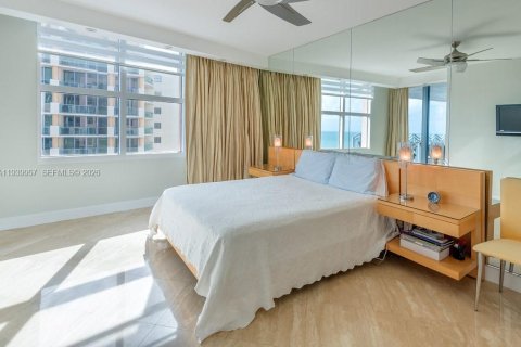 Copropriété à louer à Miami Beach, Floride: 3 chambres, 215.53 m2 № 1997372 - photo 23