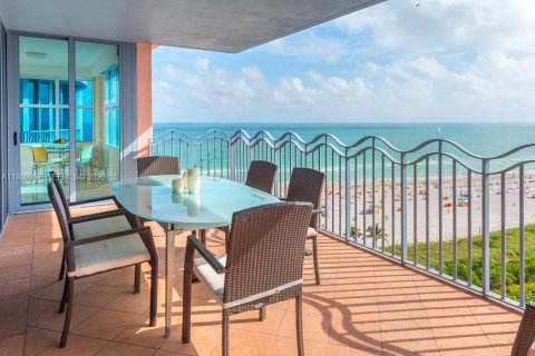 Copropriété à louer à Miami Beach, Floride: 3 chambres, 215.53 m2 № 1997372 - photo 14