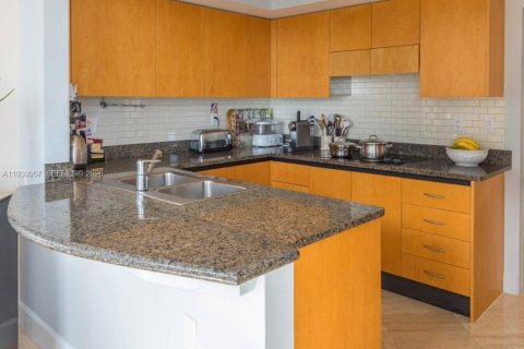 Copropriété à louer à Miami Beach, Floride: 3 chambres, 215.53 m2 № 1997372 - photo 20