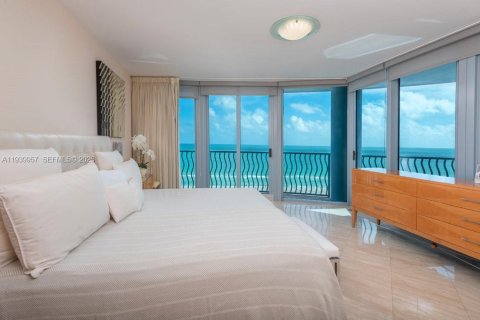 Copropriété à louer à Miami Beach, Floride: 3 chambres, 215.53 m2 № 1997372 - photo 11