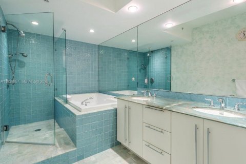 Copropriété à louer à Miami Beach, Floride: 3 chambres, 215.53 m2 № 1997372 - photo 16