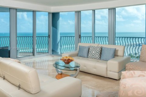 Condo à Miami Beach, Floride, 3 chambres № 1997372