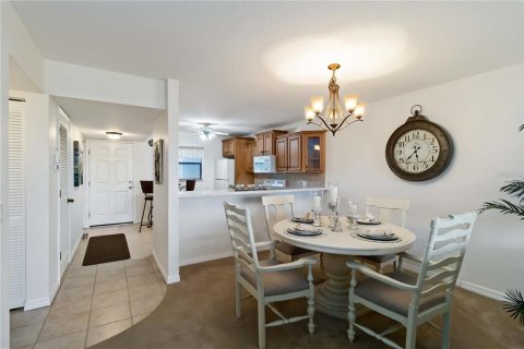 Condominio en venta en Punta Gorda, Florida, 2 dormitorios, 107.12 m2 № 1719041 - foto 11