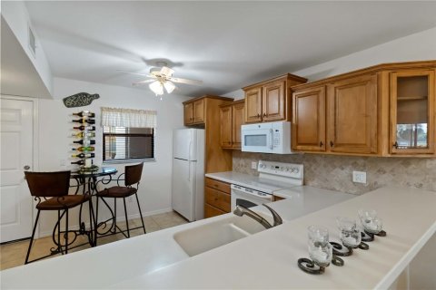 Condominio en venta en Punta Gorda, Florida, 2 dormitorios, 107.12 m2 № 1719041 - foto 16