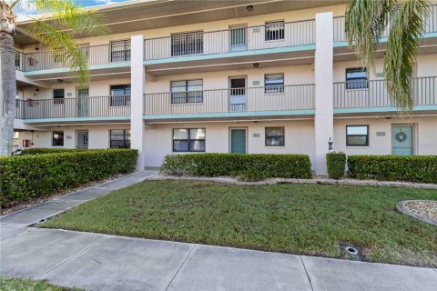 Condominio en venta en Punta Gorda, Florida, 2 dormitorios, 107.12 m2 № 1719041 - foto 1