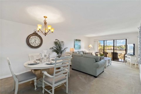 Condominio en venta en Punta Gorda, Florida, 2 dormitorios, 107.12 m2 № 1719041 - foto 3