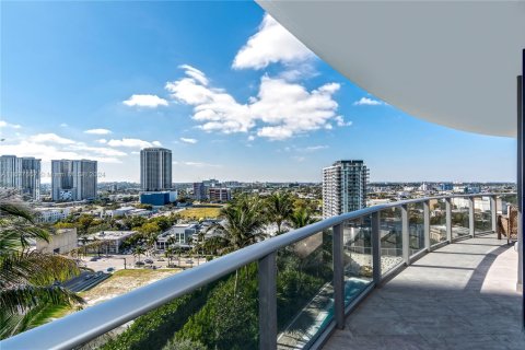 Condo in Miami, Florida, 2 bedrooms  № 1702962 - photo 22