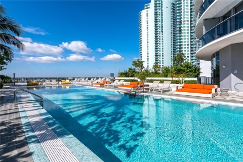 Condo in Miami, Florida, 2 bedrooms  № 1702962 - photo 23