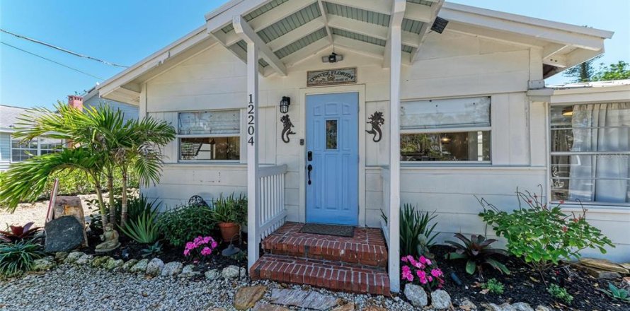 Villa ou maison à Cortez, Floride 3 chambres, 131.92 m2 № 2419241