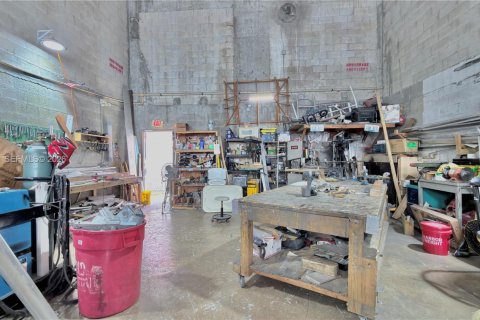 Immobilier commercial à vendre à Homestead, Floride № 2000384 - photo 4