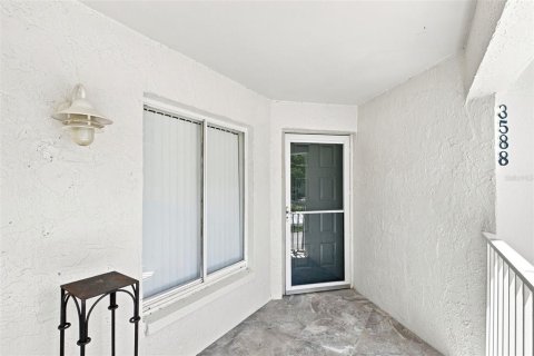 Copropriété à vendre à Palm Harbor, Floride: 2 chambres, 111.2 m2 № 2297004 - photo 4