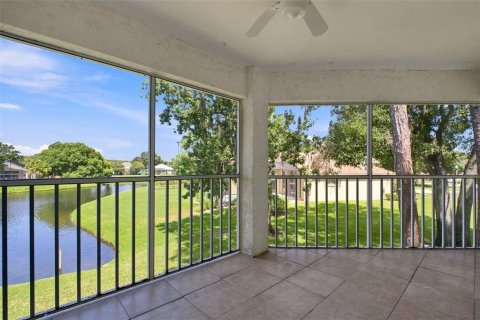 Copropriété à vendre à Palm Harbor, Floride: 2 chambres, 111.2 m2 № 2297004 - photo 9