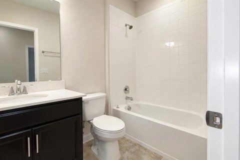 Touwnhouse à vendre à Kissimmee, Floride: 3 chambres, 166.95 m2 № 2114220 - photo 5