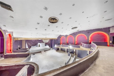 Купить коммерческую недвижимость в Майами-Бич, Флорида № 2051110 - фото 7