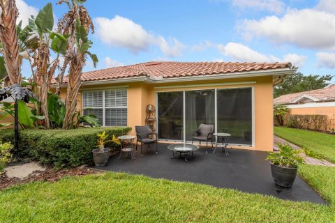 Duplex in Orlando, Florida 2 bedrooms, 156.08 sq.m. № 2221449 - photo 26