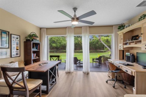 Duplex in Orlando, Florida 2 bedrooms, 156.08 sq.m. № 2221449 - photo 16