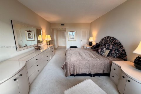 Купить кондоминиум в Майами-Бич, Флорида 2 спальни, 119.84м2, № 2022266 - фото 11