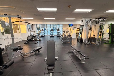 Купить кондоминиум в Майами-Бич, Флорида 2 спальни, 119.84м2, № 2022266 - фото 30