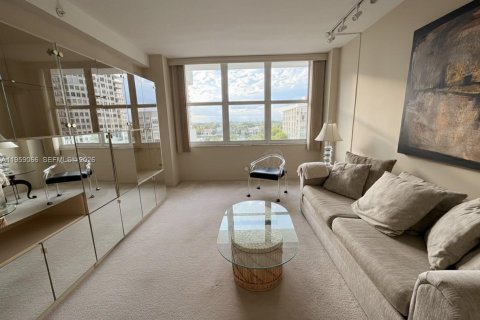 Купить кондоминиум в Майами-Бич, Флорида 2 спальни, 119.84м2, № 2022266 - фото 14