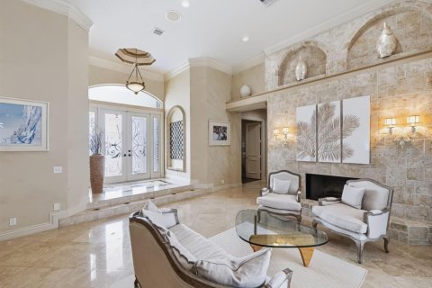 House in Palm Beach Gardens, Florida 4 bedrooms, 285.95 sq.m. № 2391785 - photo 3