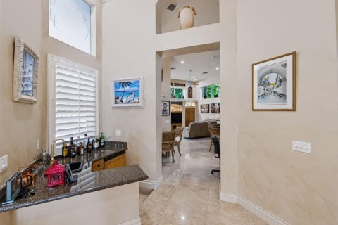 House in Palm Beach Gardens, Florida 4 bedrooms, 285.95 sq.m. № 2391785 - photo 7