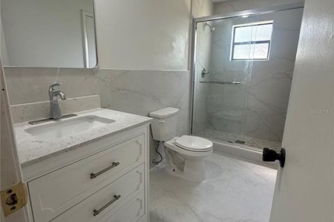 House in Orlando, Florida 3 bedrooms, 174.01 sq.m. № 2095483 - photo 10