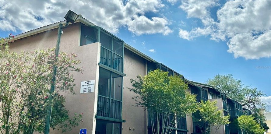 Condominio en Altamonte Springs, Florida, 1 dormitorio № 1740225