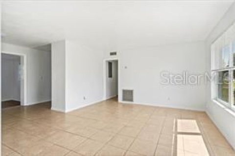 Villa ou maison à vendre à Cocoa, Floride: 3 chambres, 108.51 m2 № 1848214 - photo 19