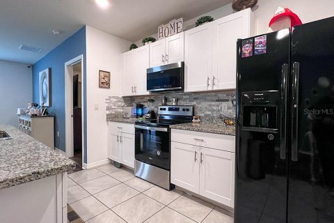 Casa en alquiler en Kissimmee, Florida, 3 dormitorios, 156.54 m2 № 1850076 - foto 16
