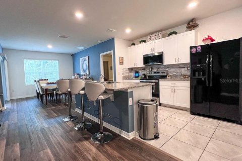 Casa en alquiler en Kissimmee, Florida, 3 dormitorios, 156.54 m2 № 1850076 - foto 15