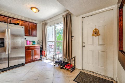 Купить кондоминиум в Холливуд, Флорида 4 спальни, 155.15м2, № 1986639 - фото 22