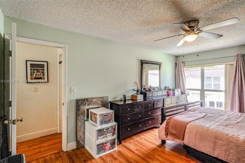 Купить кондоминиум в Холливуд, Флорида 4 спальни, 155.15м2, № 1986639 - фото 10