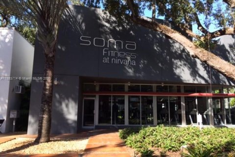 Condominio en venta en Miami, Florida, 1 dormitorio, 67.17 m2 № 2013473 - foto 12