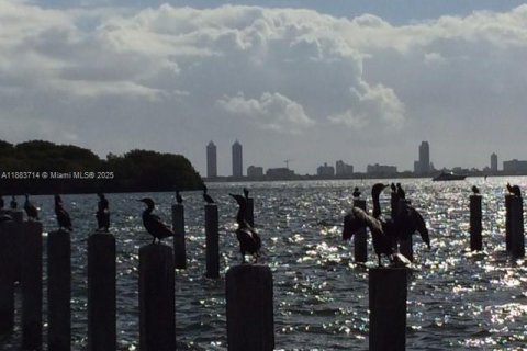 Condominio en venta en Miami, Florida, 1 dormitorio, 67.17 m2 № 2013473 - foto 5