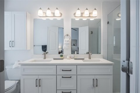 Adosado en venta en Tampa, Florida, 3 dormitorios, 159.23 m2 № 1785571 - foto 25