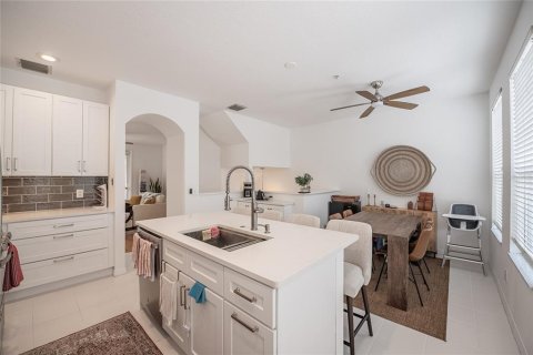 Adosado en venta en Tampa, Florida, 3 dormitorios, 159.23 m2 № 1785571 - foto 13