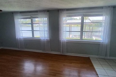 House in Holiday, Florida 2 bedrooms, 154.59 sq.m. № 1793621 - photo 3