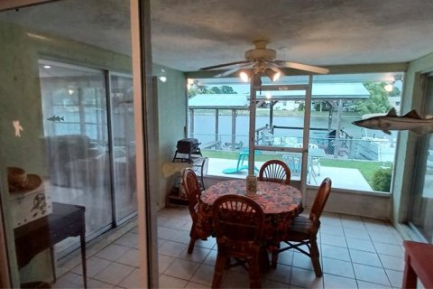 House in Holiday, Florida 2 bedrooms, 154.59 sq.m. № 1793621 - photo 26