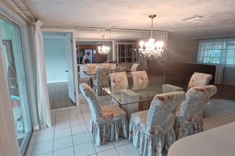 House in Holiday, Florida 2 bedrooms, 154.59 sq.m. № 1793621 - photo 21