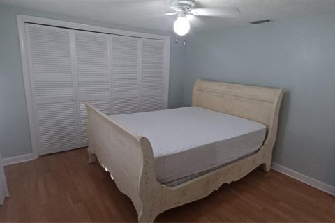 House in Holiday, Florida 2 bedrooms, 154.59 sq.m. № 1793621 - photo 17