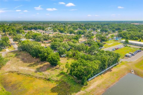 House in Plant City, Florida 2 bedrooms, 96.62 sq.m. № 1658392 - photo 12